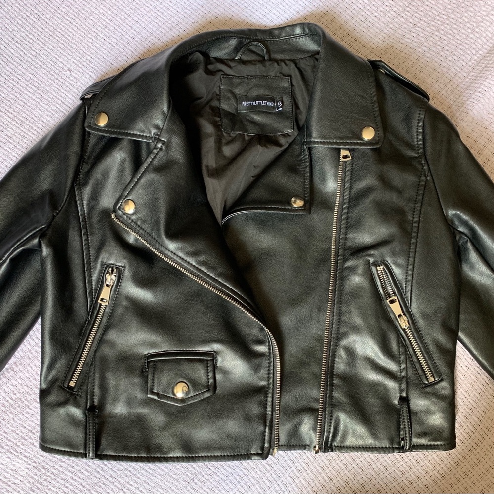 PrettyLittleThing Petite Cropped Leather Jacket